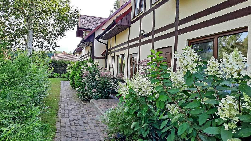 Morskie Chaty Ul. Azaliowa Rowy  Exteriör bild
